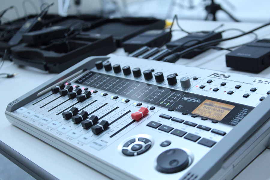 tsumuraoffice_mic003